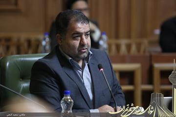 رئیس کمیته بودجه و نظارت مالی شورای شهر تهران عنوان کرد:  طولانی بودن فرآیند صدور پروانه انگیزه ها را برای ساخت و ساز غیرمجاز افزایش می‌دهد/ لزوم کاهش فرآیند زمانی صدور پروانه ساختمانی